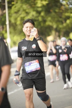 Runner Photo 4183739
