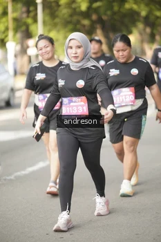 Runner Photo 4183742