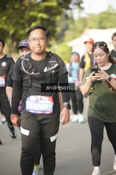 Runner Photo 4183747