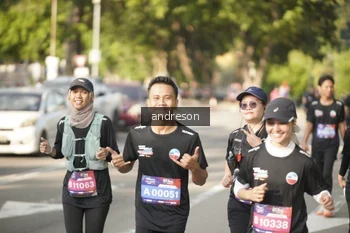 Runner Photo 4183769