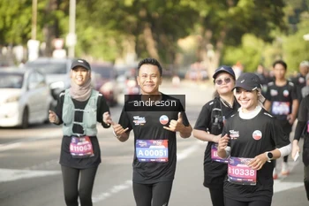 Runner Photo 4183770