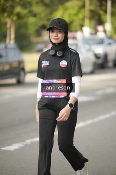 Runner Photo 4183780