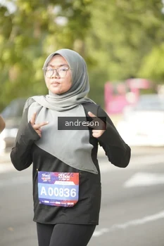 Runner Photo 4183782