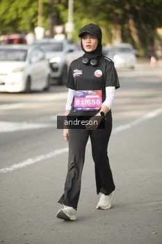 Runner Photo 4183784