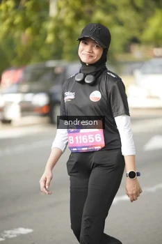 Runner Photo 4183786