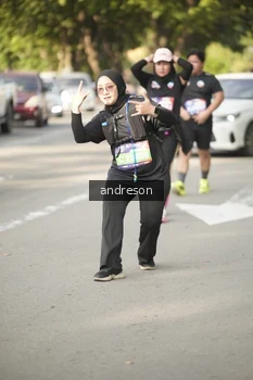 Runner Photo 4183797