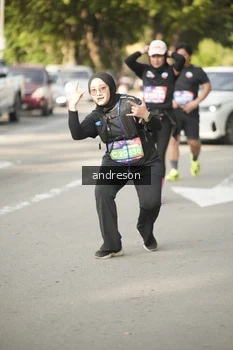 Runner Photo 4183799