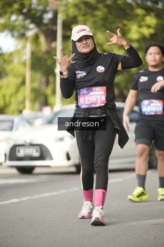 Runner Photo 4183804