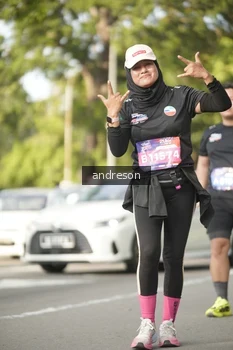Runner Photo 4183807