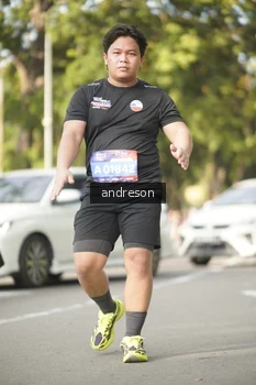 Runner Photo 4183810