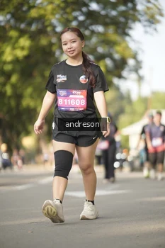 Runner Photo 4183818