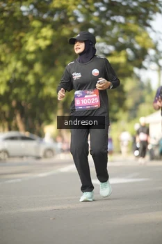 Runner Photo 4183828