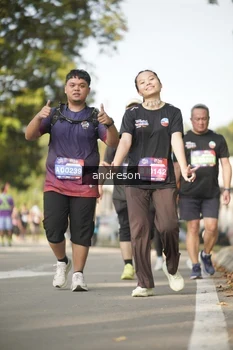Runner Photo 4183832