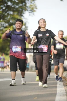 Runner Photo 4183833