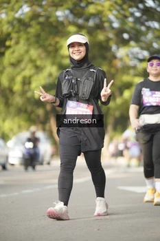 Runner Photo 4183840