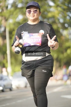 Runner Photo 4183846