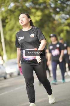 Runner Photo 4183866