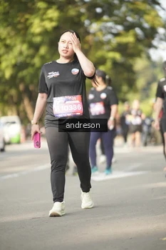 Runner Photo 4183867