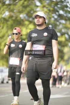 Runner Photo 4183872