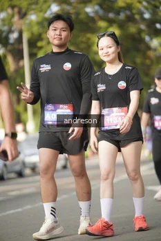 Runner Photo 4183888