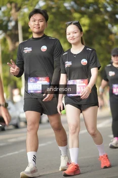 Runner Photo 4183893