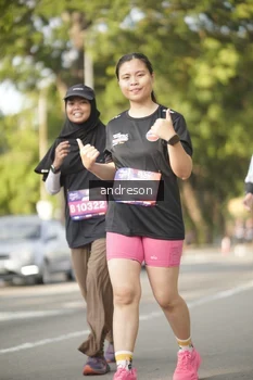 Runner Photo 4183908
