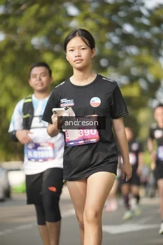 Runner Photo 4183912