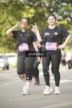 Runner Photo 4183925