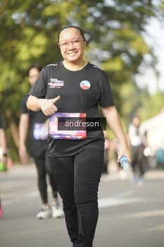 Runner Photo 4183931