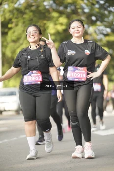 Runner Photo 4183936