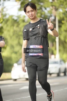 Runner Photo 4183937
