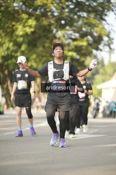 Runner Photo 4183940