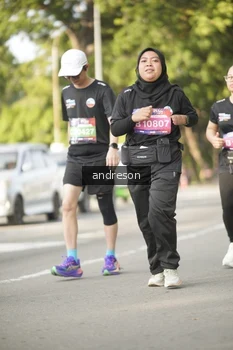 Runner Photo 4183947