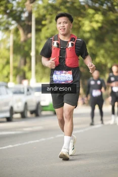 Runner Photo 4183956