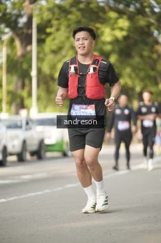 Runner Photo 4183959