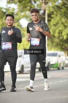 Runner Photo 4183965