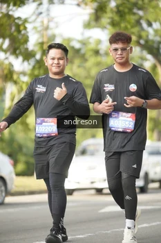 Runner Photo 4183970