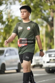 Runner Photo 4183975
