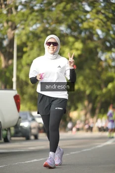 Runner Photo 4183980