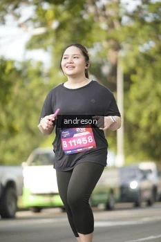 Runner Photo 4183998