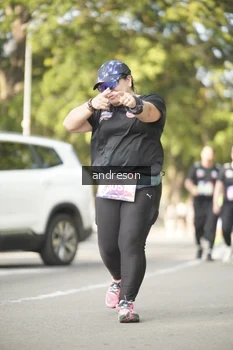 Runner Photo 4184017
