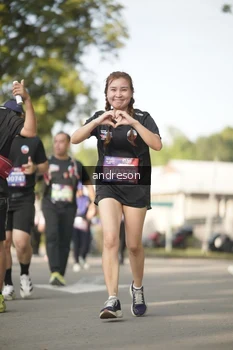 Runner Photo 4184023