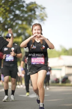 Runner Photo 4184028