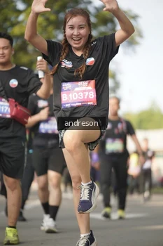 Runner Photo 4184030