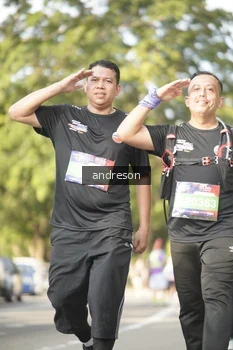 Runner Photo 4184037
