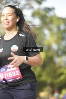 Runner Photo 4184049