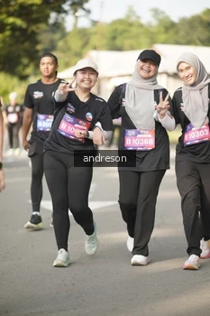 Runner Photo 4184057