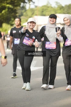 Runner Photo 4184058