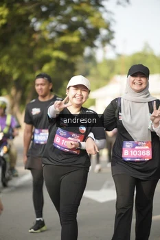 Runner Photo 4184062