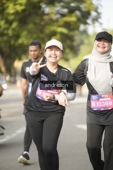 Runner Photo 4184065